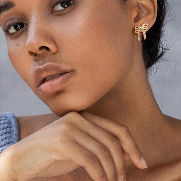 14k Plated Gold Bow Earrings - Picture 2 of 2